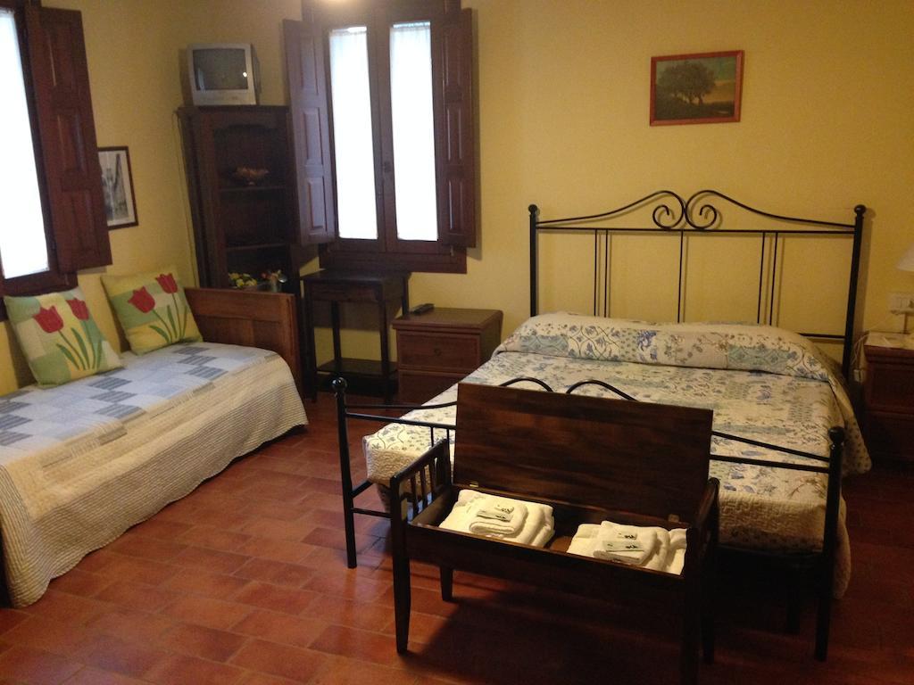 Agriturismo La Marletta Imola Rum bild